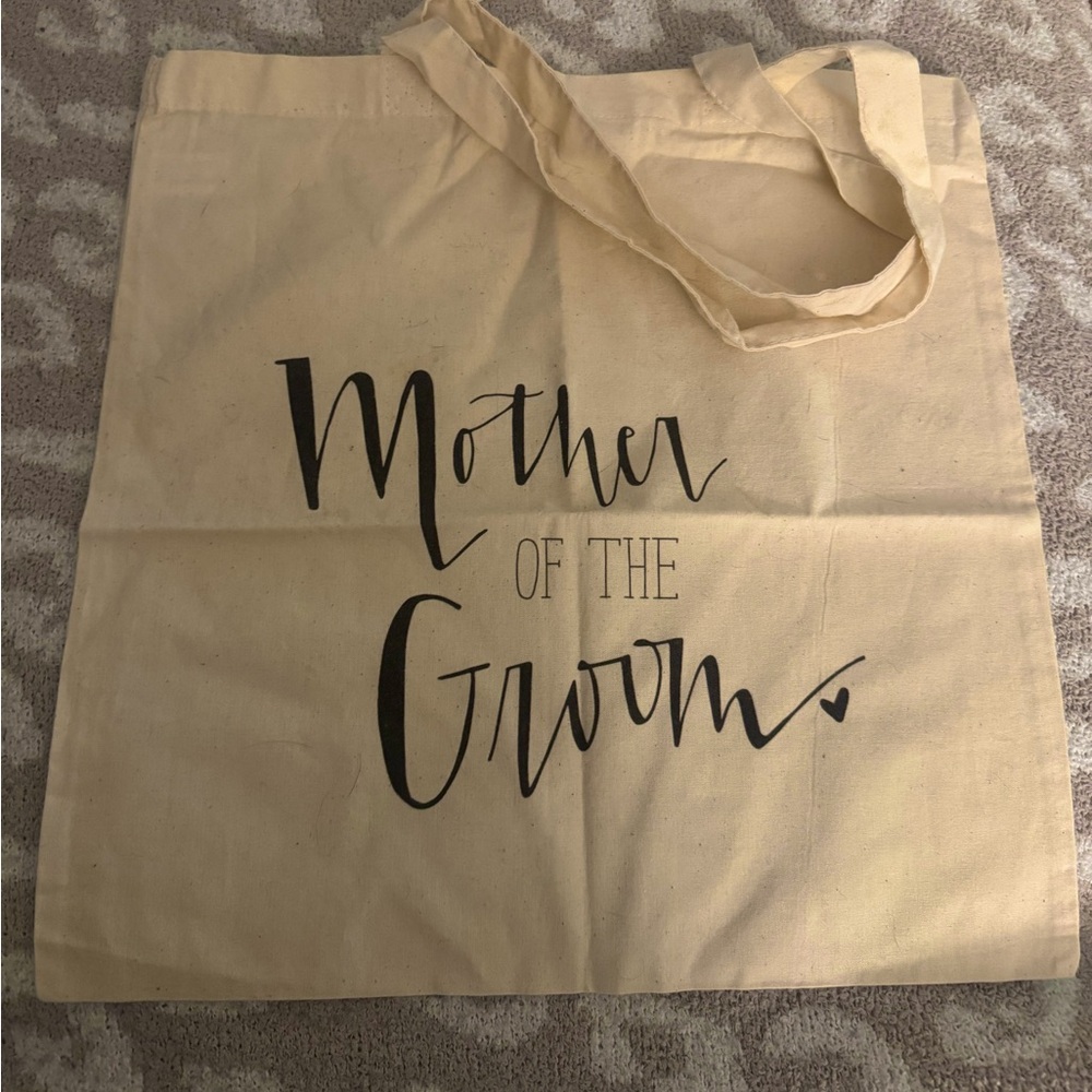 Cream Tote Bag with 'Mother of the Groom' Print in Black with heart New